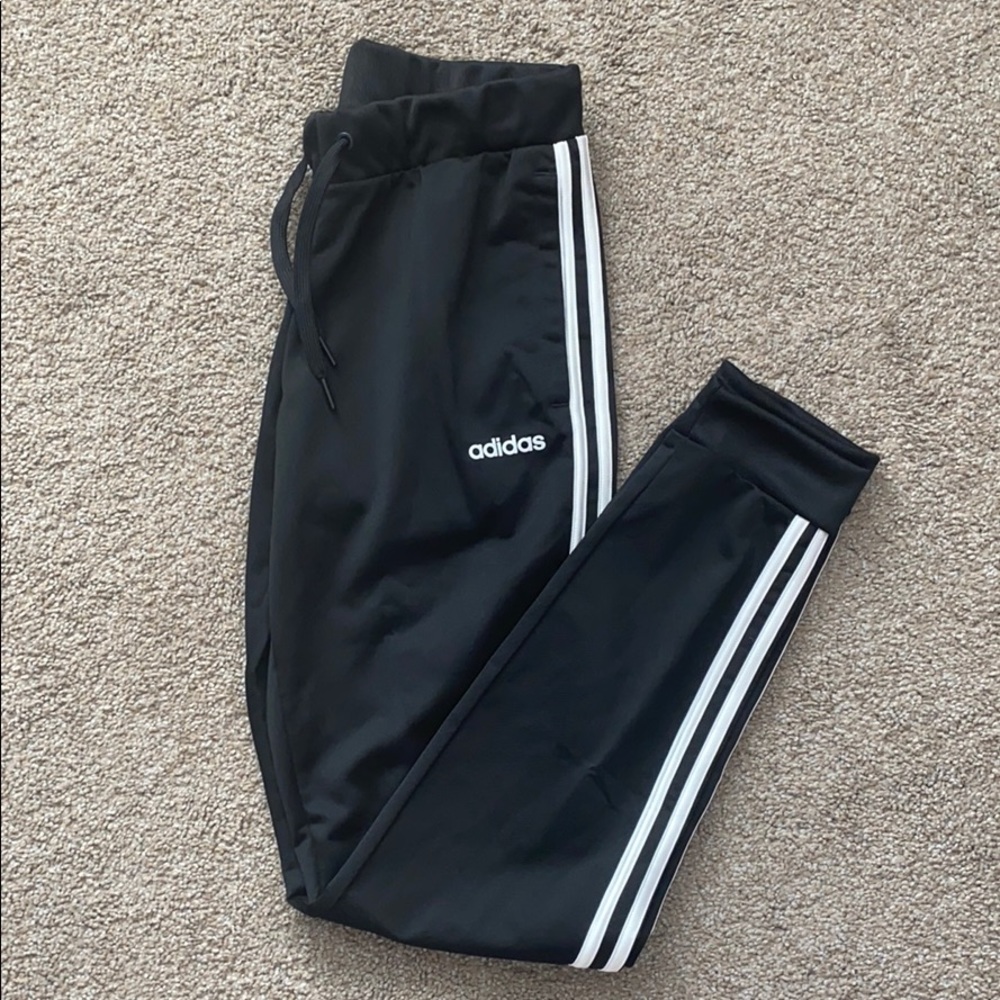 NWOT Adidas slim fit jogger